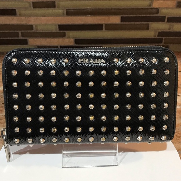 PRADA Vernice Studded Saffiano Leather Zip Around Wallet π€©π₯ - Picture 4 of 17